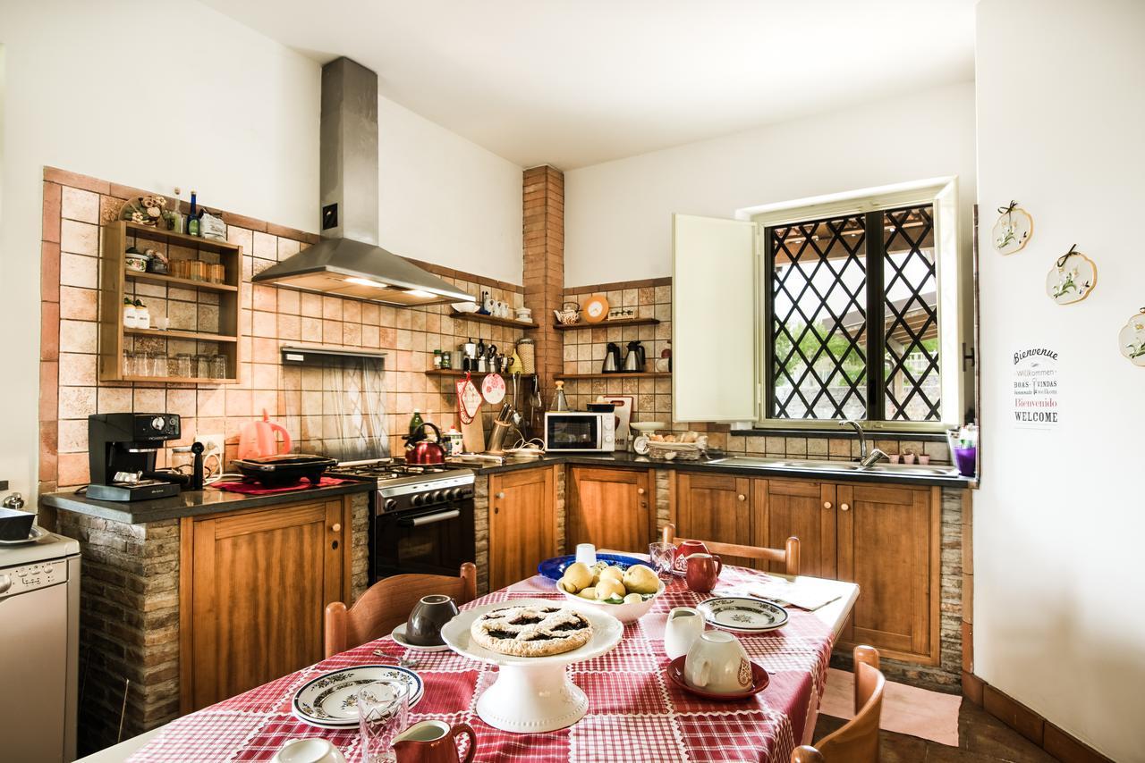 Nake Residenza Artistica Villa Sant'Alfio Ngoại thất bức ảnh