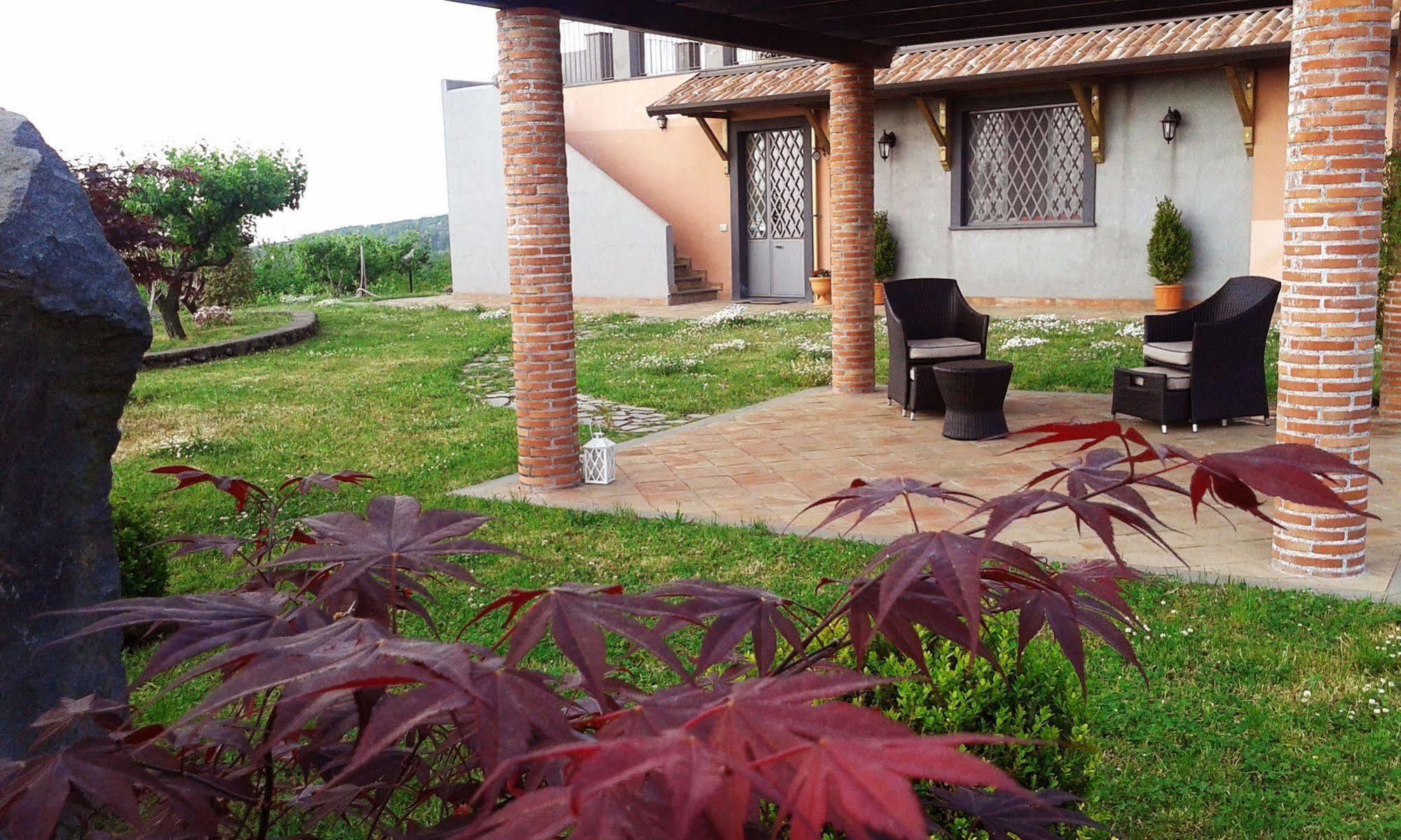 Nake Residenza Artistica Villa Sant'Alfio Ngoại thất bức ảnh