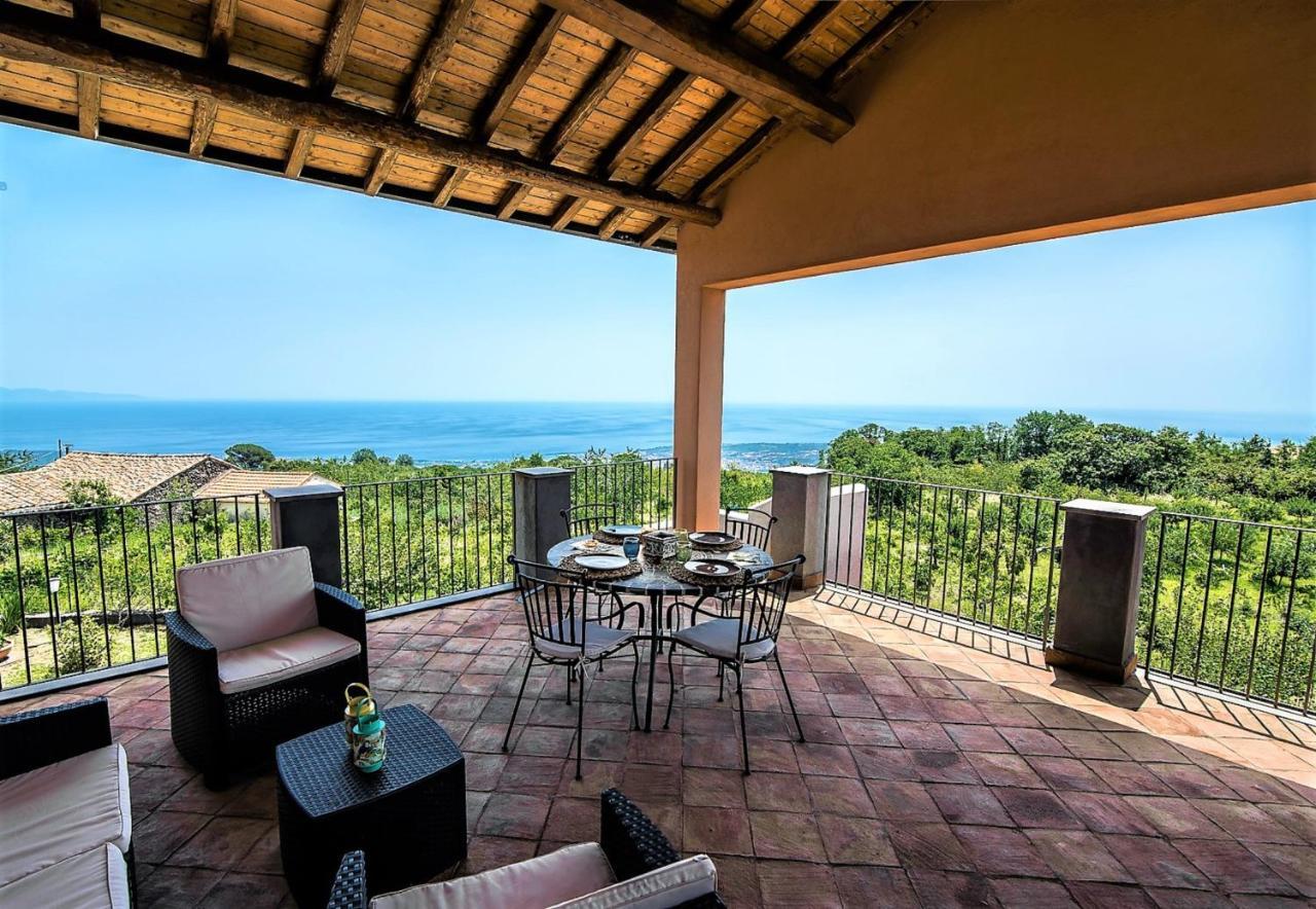 Nake Residenza Artistica Villa Sant'Alfio Ngoại thất bức ảnh